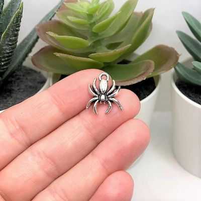 50 Pcs Halloween Hanging Spider Charms Image 1