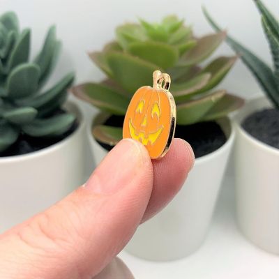 50 Pcs Halloween Pumpkin Charms Image 3