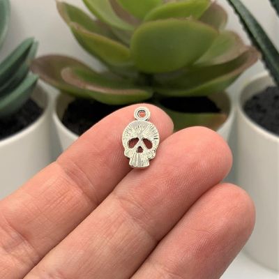 50 Pcs Halloween Small Skull Charms Image 2