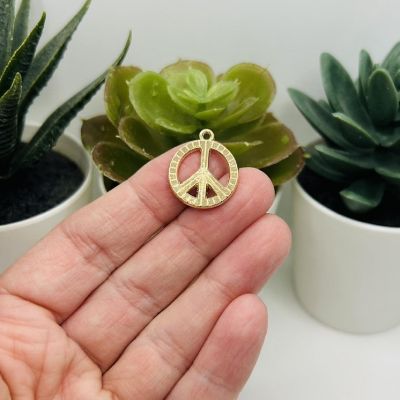 50 Pcs Rainbow Peace Sign Charms Image 2