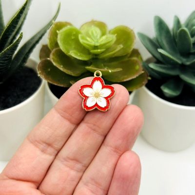 50 Pcs Red and White Flower Charms Image 2