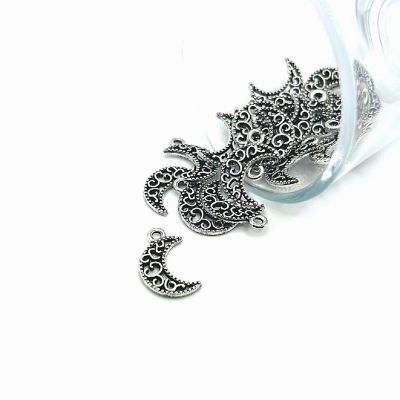 50 Pcs Silver Crescent Moon Charms Image 1