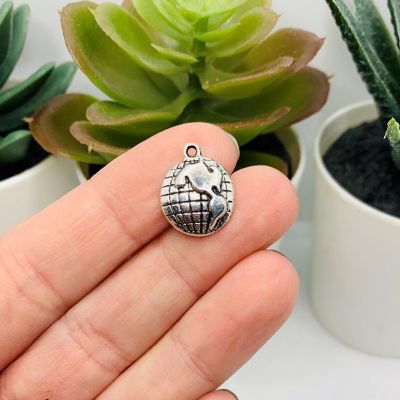 50 Pcs Silver Earth Globe Charms Image 1