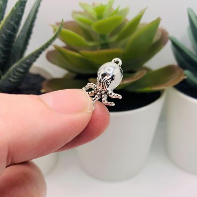 50 Pcs Silver Octopus Charms Image 3