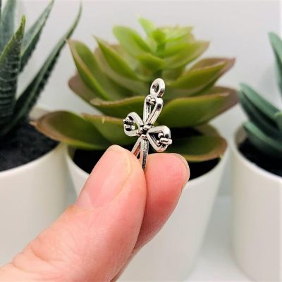 50 Pcs Silver Ornate Cross Charms Image 2