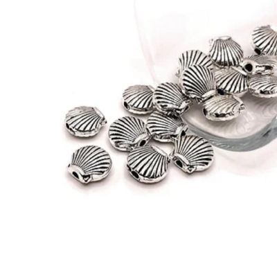 50 Pcs Silver Shell Spacer Beads Image 1