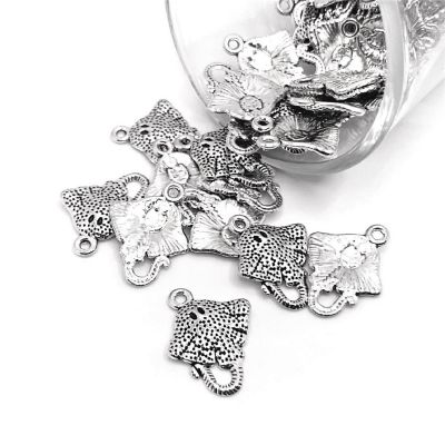 50 Pcs Silver Stingray Charms Image 1