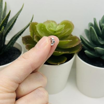 50 Pcs Small Silver Flower Spacer Beads Image 2