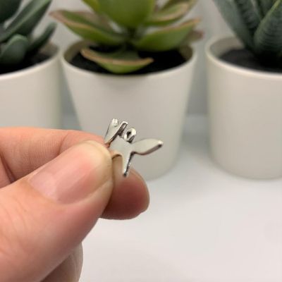 50 Pcs Small Silver Fox Charms Image 3
