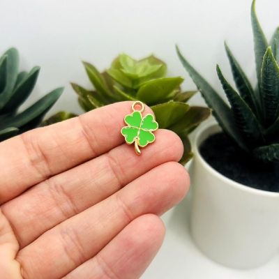 50 Pcs St. Patrick's Day Clover Charms Image 1