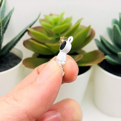 50 Pcs Standing Astronaut Charms Image 3