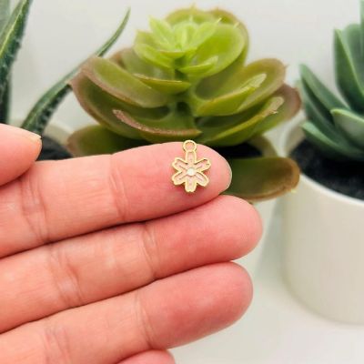 50 Pcs Tiny Pink Flower Charms Image 1