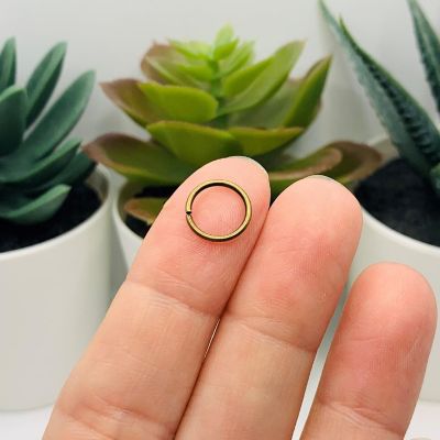 500 Pcs 10mm Bronze Jump Rings Image 1