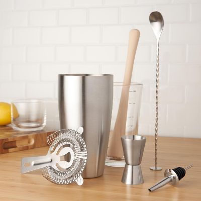 7 Piece Barware Set Image 1