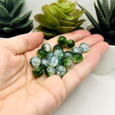 80 Pcs 10mm Green Crackle Beads Image 1