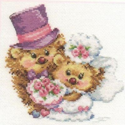 Alisa - Forever! 0-88 Counted Cross-Stitch Kit Image 1