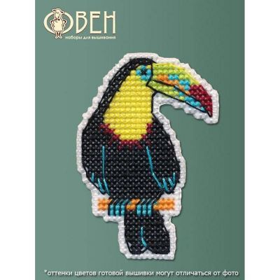 Badge - toucan 1318 Plastic Canvas Oven Counted Cross Stitch Kit Image 1