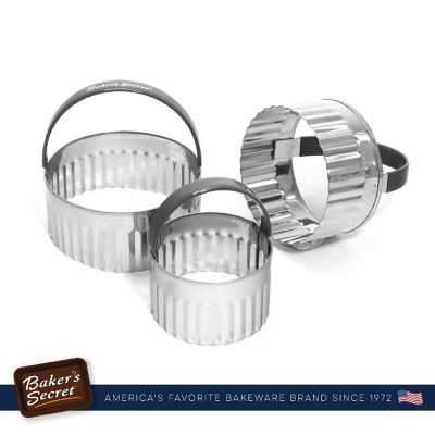 Baker's Secret Stainless Steel Dishwasher Safe Set of 3 Cookie Cutter Set 7.5"x6.5"x5.5" Silver Image 3