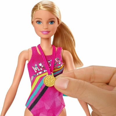 Barbie&#8482;  Dreamhouse Adventures Swim 'n Dive Doll, 11.5-Inch, in Swimwear, with Swimming Feature, Diving Board and Puppy, Image 3
