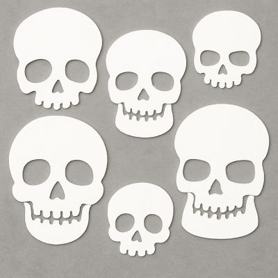Beistle - 5&amp;#189;"-11" - White - Plastic Die-Cut Skulls! Image 2