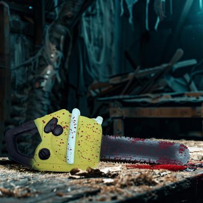 Bloody Chainsaw Costume Accessory Image 2