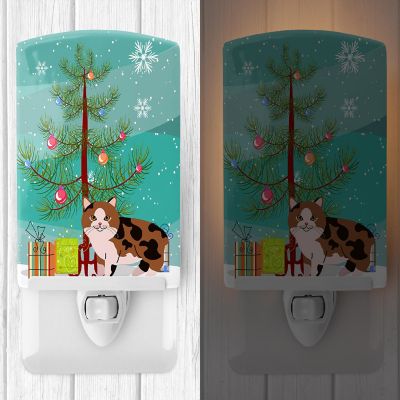 Caroline's Treasures Christmas, Manx Cat Merry Christmas Tree Ceramic Night Light, 4 x 6, Cats Image 1