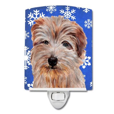 Caroline's Treasures Christmas, Norfolk Terrier Winter Snowflakes Ceramic Night Light, 4 x 6, Dogs Image 1