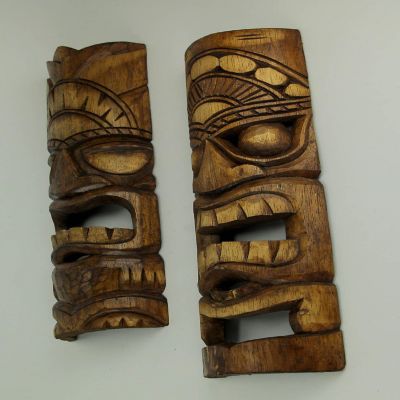Chesapeake Bay Hand Carved Natural Stained Wood Polynesian Style Tiki Masks 20 inch Set of 2 Tropical D&#233;cor Image 1