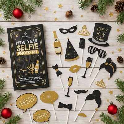 Christmas  Photo Booth Props - 18 pcs Image 2