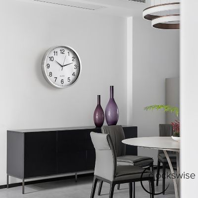 Clockswise 16-in Round Quartz Wall Clock Image 3