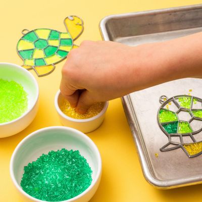 Colorbok Makit &amp; Bakit Suncatcher Kit-Turtle Image 3