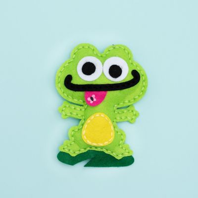 Colorbok Sew Cute! Felt Keychain-Frog Image 2