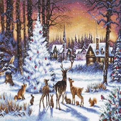 Crafting Spark (Wizardi) - Counted Cross Stitch Kit Christmas Wood Leti947 Image 1