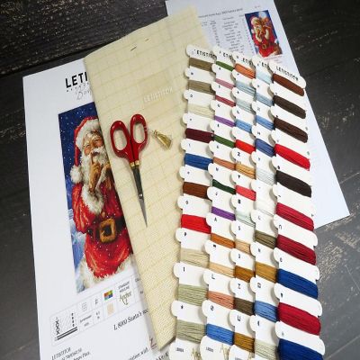 Crafting Spark (Wizardi) - Counted Cross Stitch Kit Santa Christmas secret L8000 Image 1