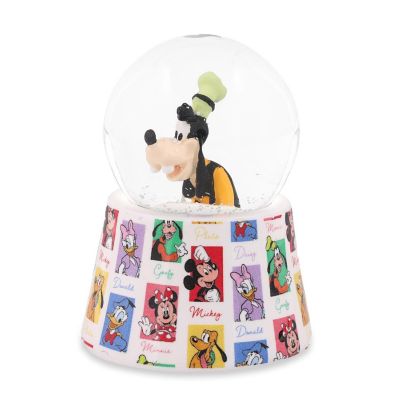 Disney Goofy 3-Inch Mini Light-Up Snow Globe Image 2