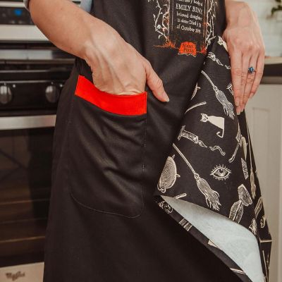 Disney Hocus Pocus Black Kitchen Cooking Apron Image 3
