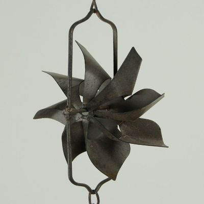 Distinctive Designs Metal Pinwheel Rain Chain with Attached Hanger 48 inch Image 2