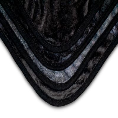 Doom Eternal Doomslayer 45x 60 Inch Fleece Throw Blanket Image 3