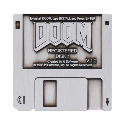 Doom Floppy Disk Pin Badge Replica Image 1