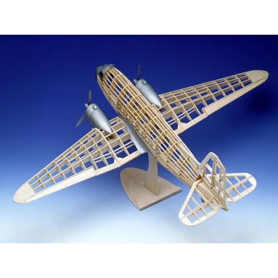 Douglas Dc-3 Model Kit Image 2