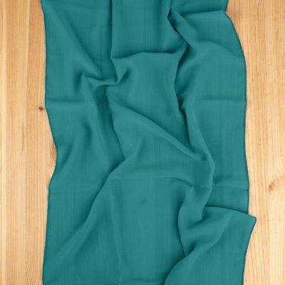 EMERALD GREEN CHIFFON TABLE RUNNERS Image 1