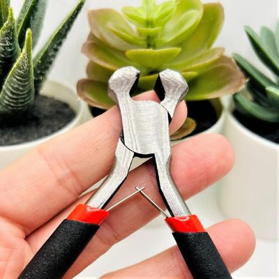 End Cutting Jewelry Pliers Image 1