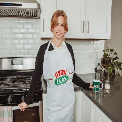 Friends Central Perk Ceramic Mug and Apron Set Image 2