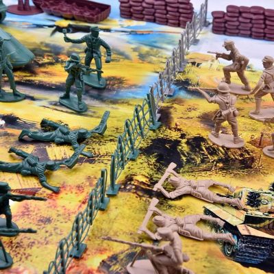 Fun Little Toys - Army Men Action Figures Image 3