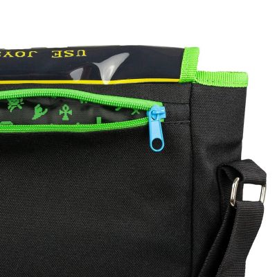 Gauntlet 14" Arcade Messenger Bag Image 3