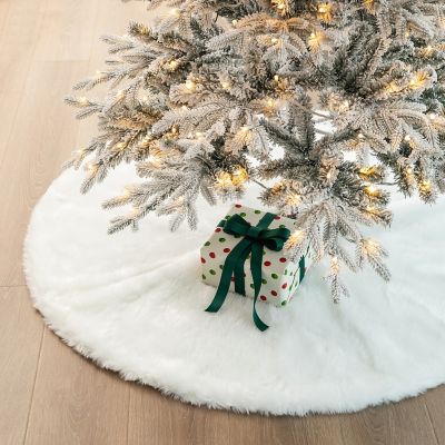 Glitzhome 48"D White Plush Christmas Tree Skirt Image 2