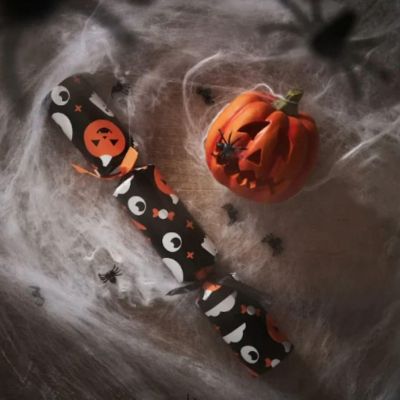 Halloween DIY Party Cracker Flat Pack Kit - 8 pcs Image 1