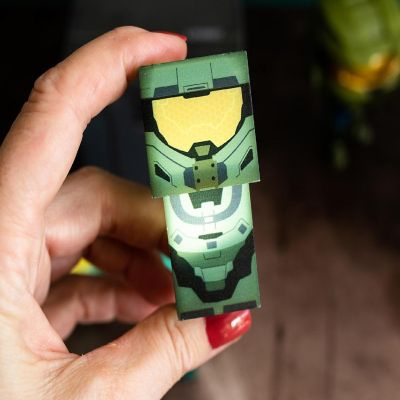 HALO Green Master Chief Evolved Mini Figural Mood Lights  Set of 4 Image 2
