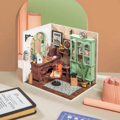 HandsCraft DIY 3D Dollhouse Puzzle - Jimmy's Studio Image 1