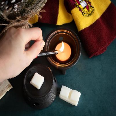 Harry Potter Hogwarts Cauldron Warm Wax Diffuser Image 3